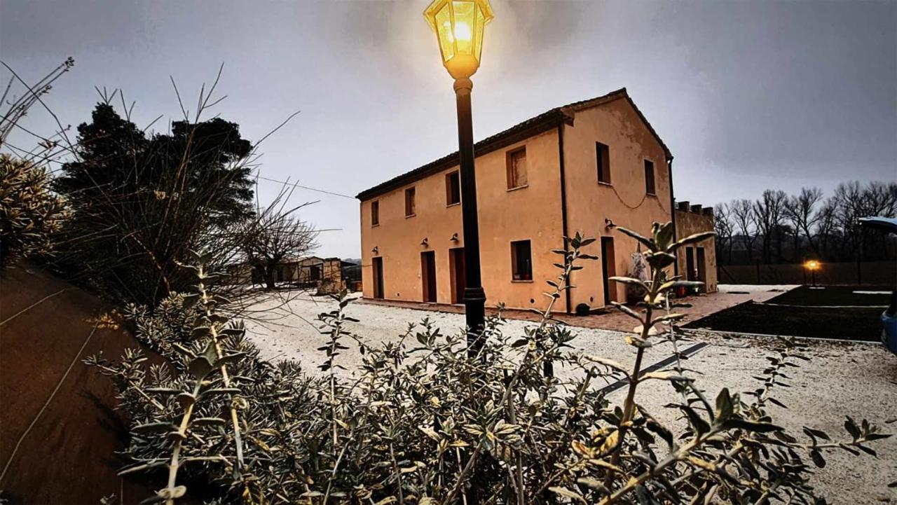 Casa Montefiore 13 Iris Lt Nella Tranquilla Campagna Marchigiana Ancona Eksteriør billede
